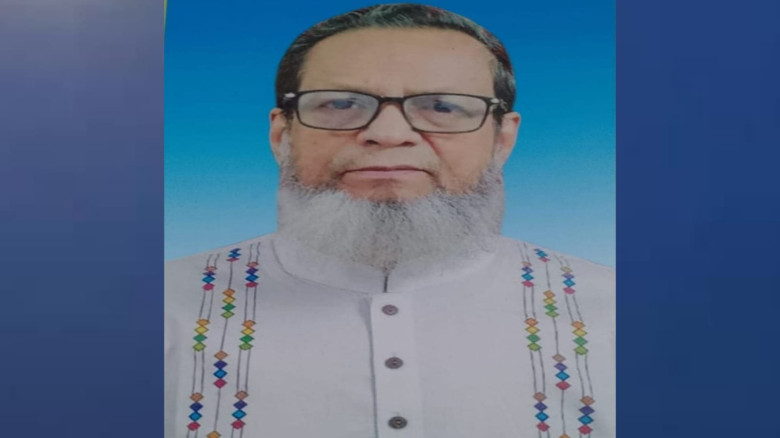 পবিত্র ওমরাহ পালনে সৌদিআরব গেলেন সাবেক এমপি আবুল কালাম