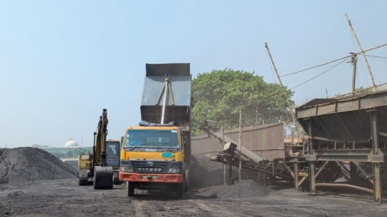 ফতুল্লায় ৮ প্রতিষ্ঠানকে ৩ লাখ জরিমানা